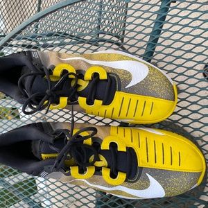 Nike Court Zoom GP Turbo Black Speed yellow black and white